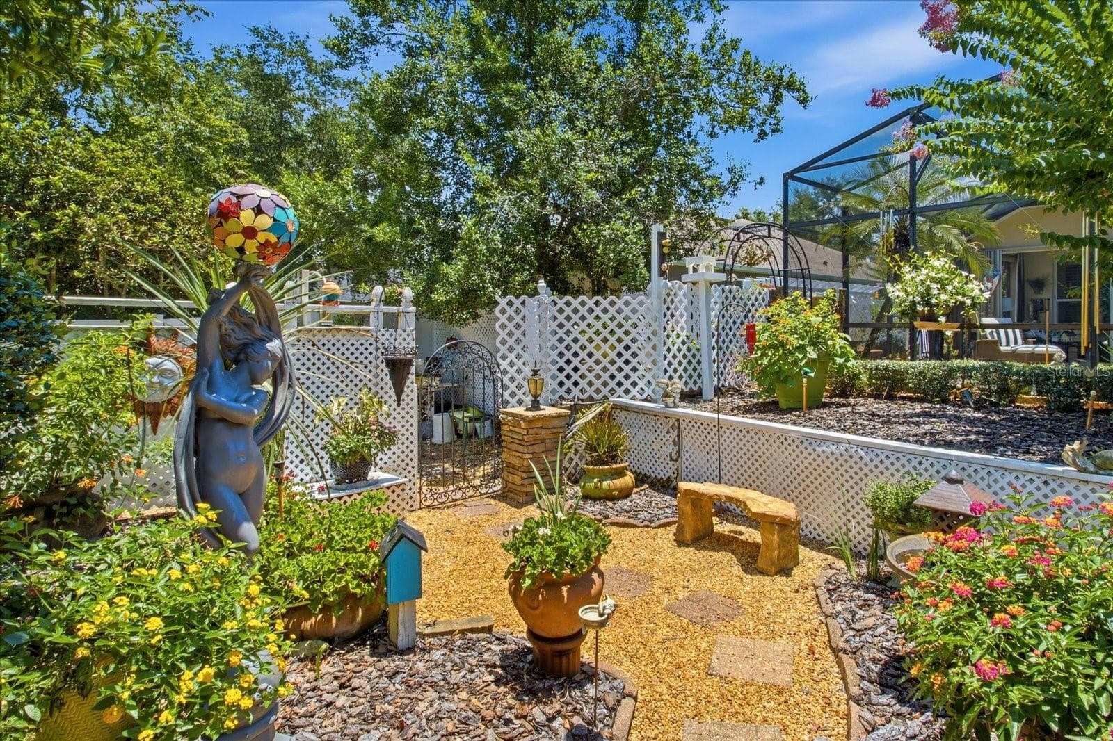 Single Family Residence at 131 ALEXANDRIA PLACE DR, APOPKA, photo 40 of 53