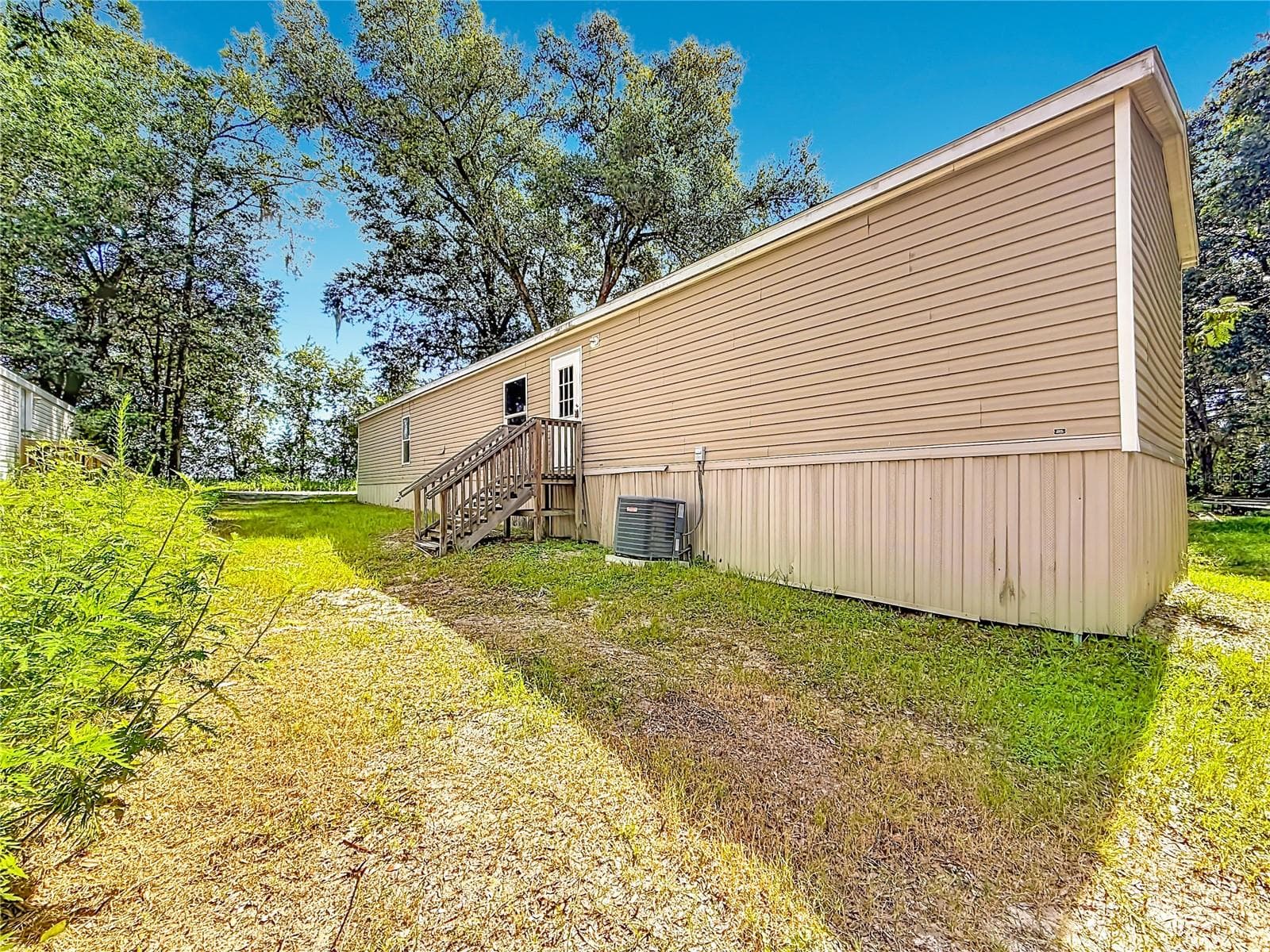 Manufactured Home at 21420 NE 41ST ST, WILLISTON, photo 26 of 31