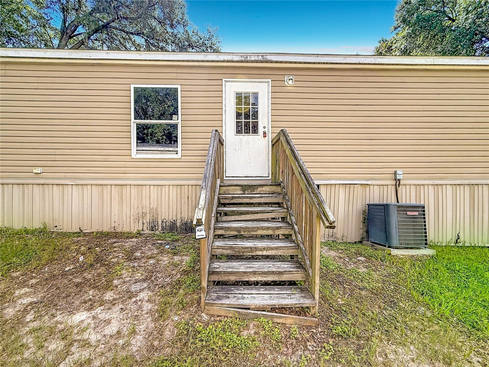 Manufactured Home at 21420 NE 41ST ST, WILLISTON, photo 27 of 31