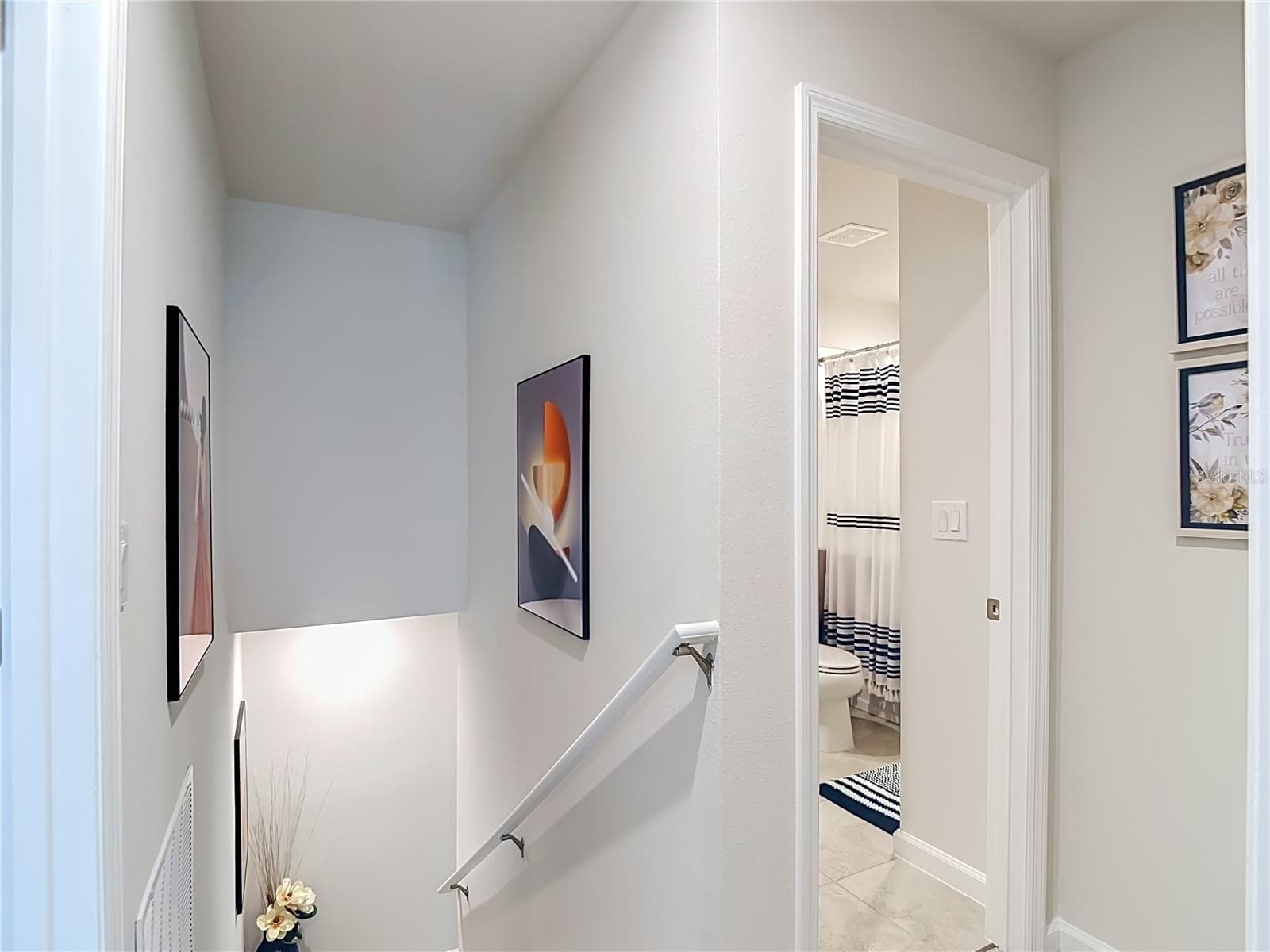 Second Floor 2 Bedrooms & Full Bathroom - 11994 GRIZZLY LN, NEW PORT RICHEY