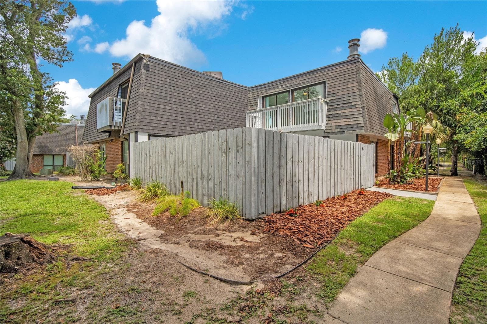 Townhouse at 2577 DERBYSHIRE CIR, CASSELBERRY, photo 23 of 37