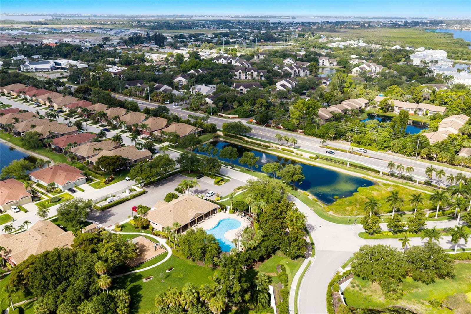 Condominium at 7258 HAMILTON RD, BRADENTON, photo 30 of 32