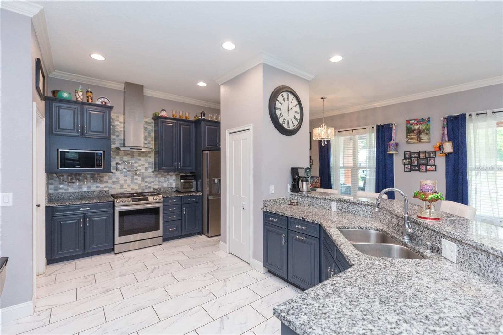 Single Family Residence at 39534 SUNBURST DR, DADE CITY, photo 3 of 68