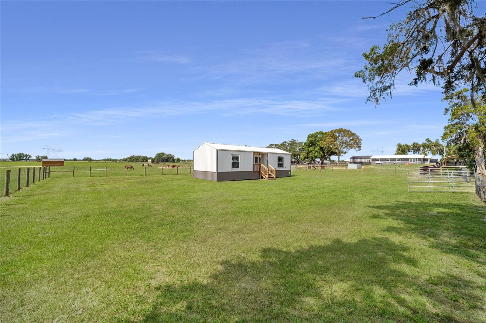 Farm at 1177 NW 102ND BLVD, WILDWOOD, photo 13 of 25