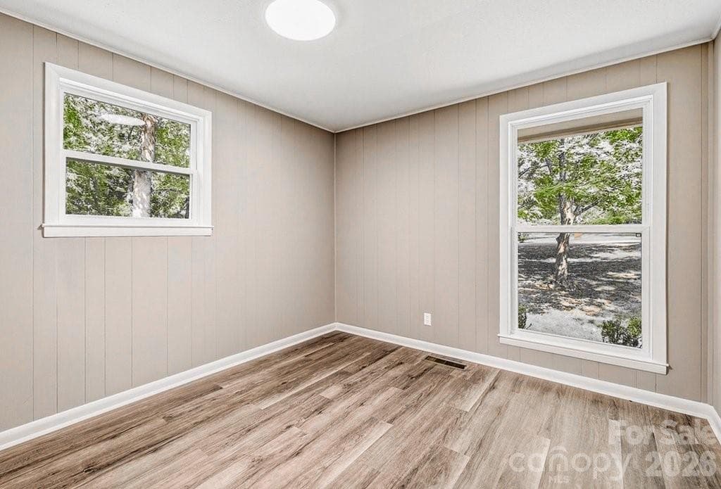 Single Family Residence at 139 E Forest Drive, Union, photo 24 of 42
