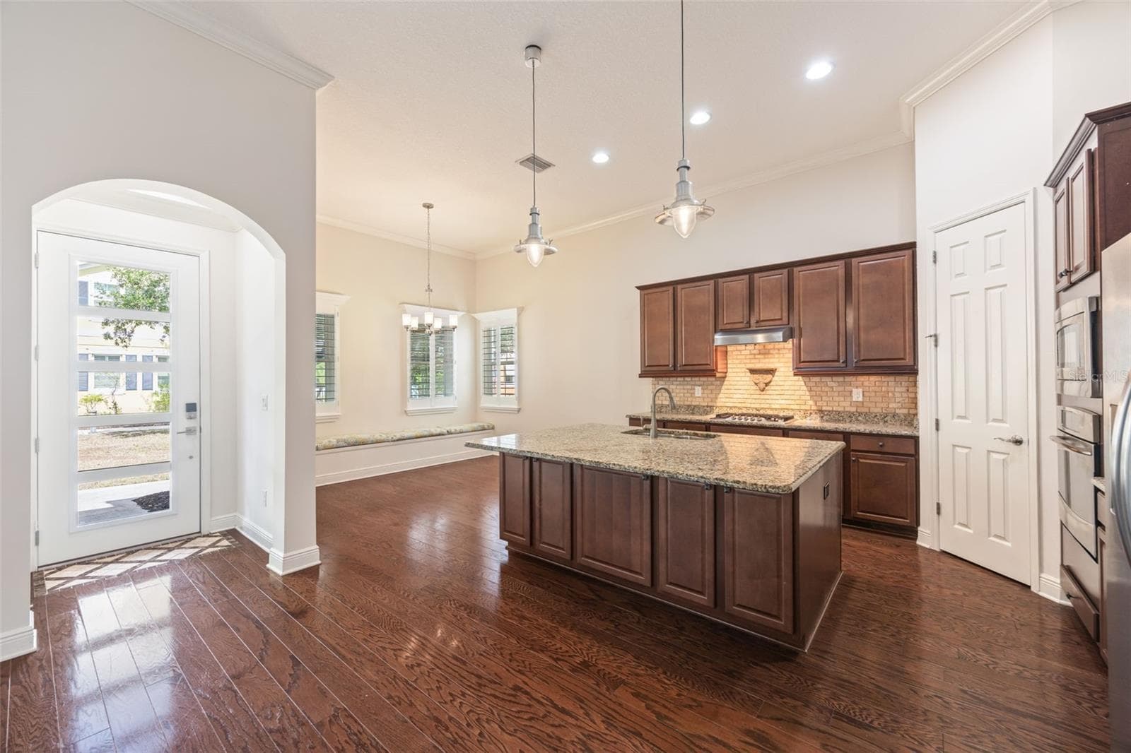 Single Family Residence at 510 WINTERSIDE DR, APOLLO BEACH, photo 7 of 64