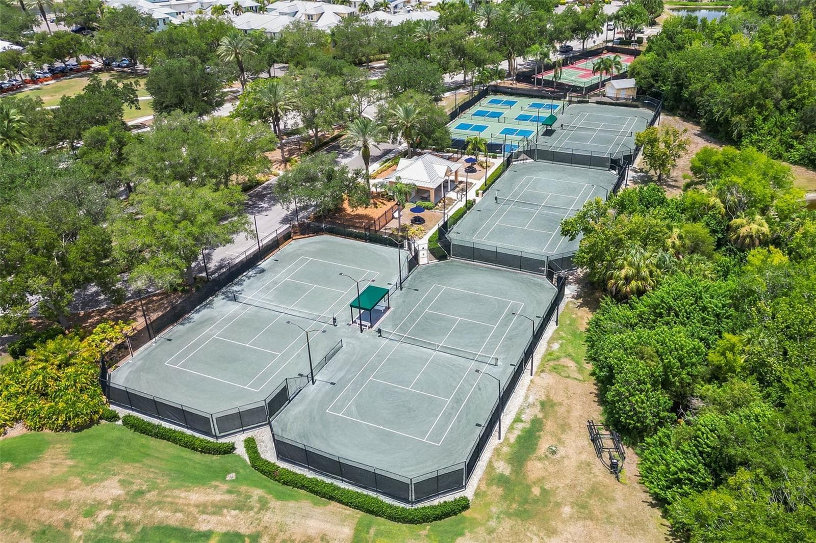 Sports Courts - 510 WINTERSIDE DR, APOLLO BEACH
