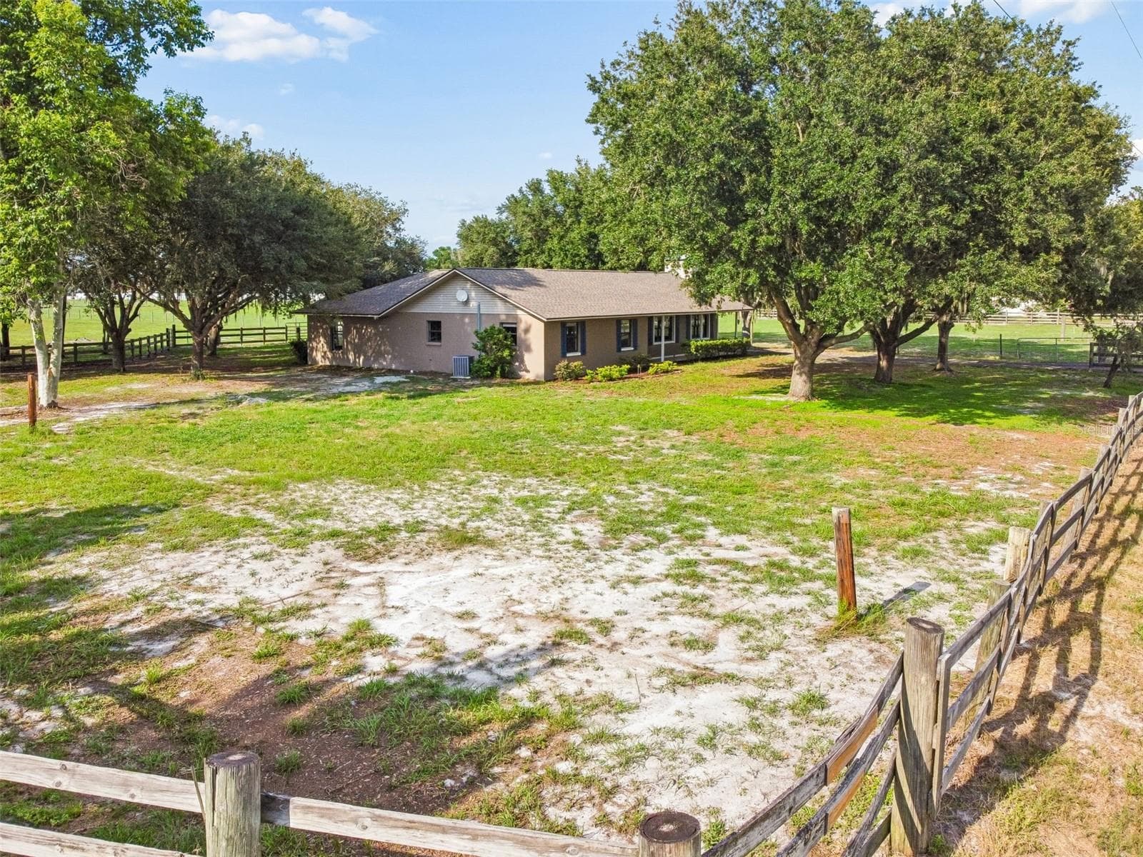 Single Family Residence at 336 CORBETT RD, LITHIA, photo 39 of 47