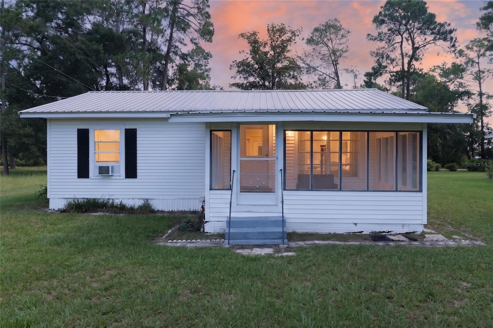 Single Family Residence at 148 LAKE SHORE TER, INTERLACHEN, photo 30 of 54