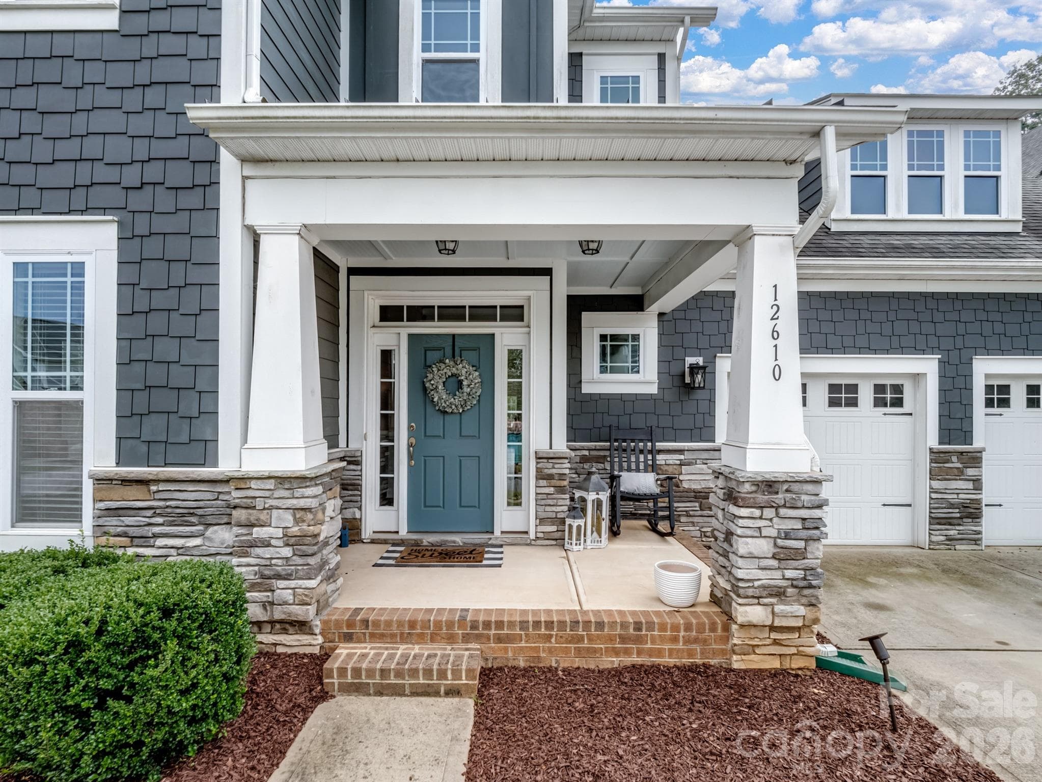 Single Family Residence at 12610 Old Westbury Drive, Cornelius, photo 2 of 42
