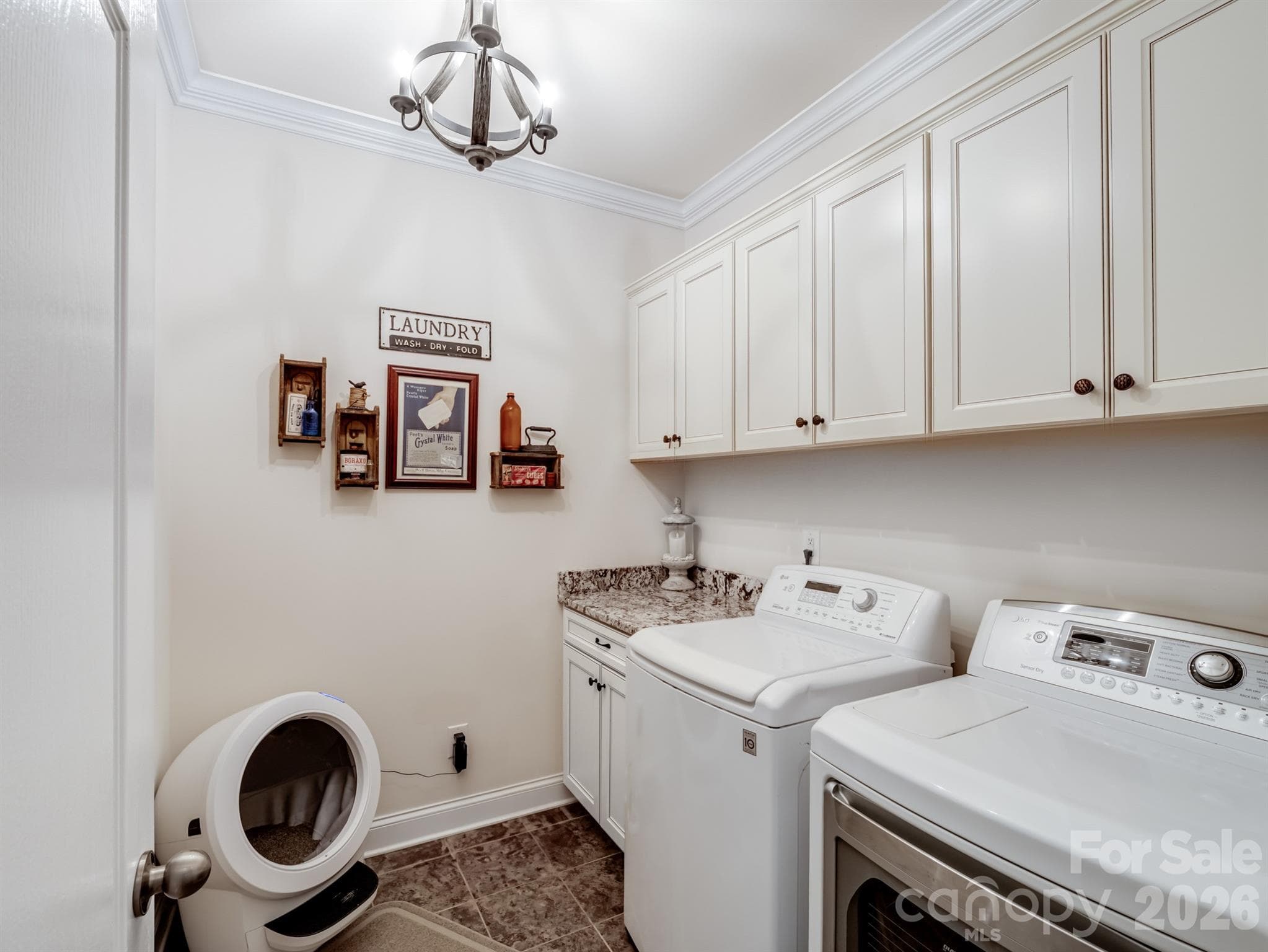 Single Family Residence at 12610 Old Westbury Drive, Cornelius, photo 27 of 42