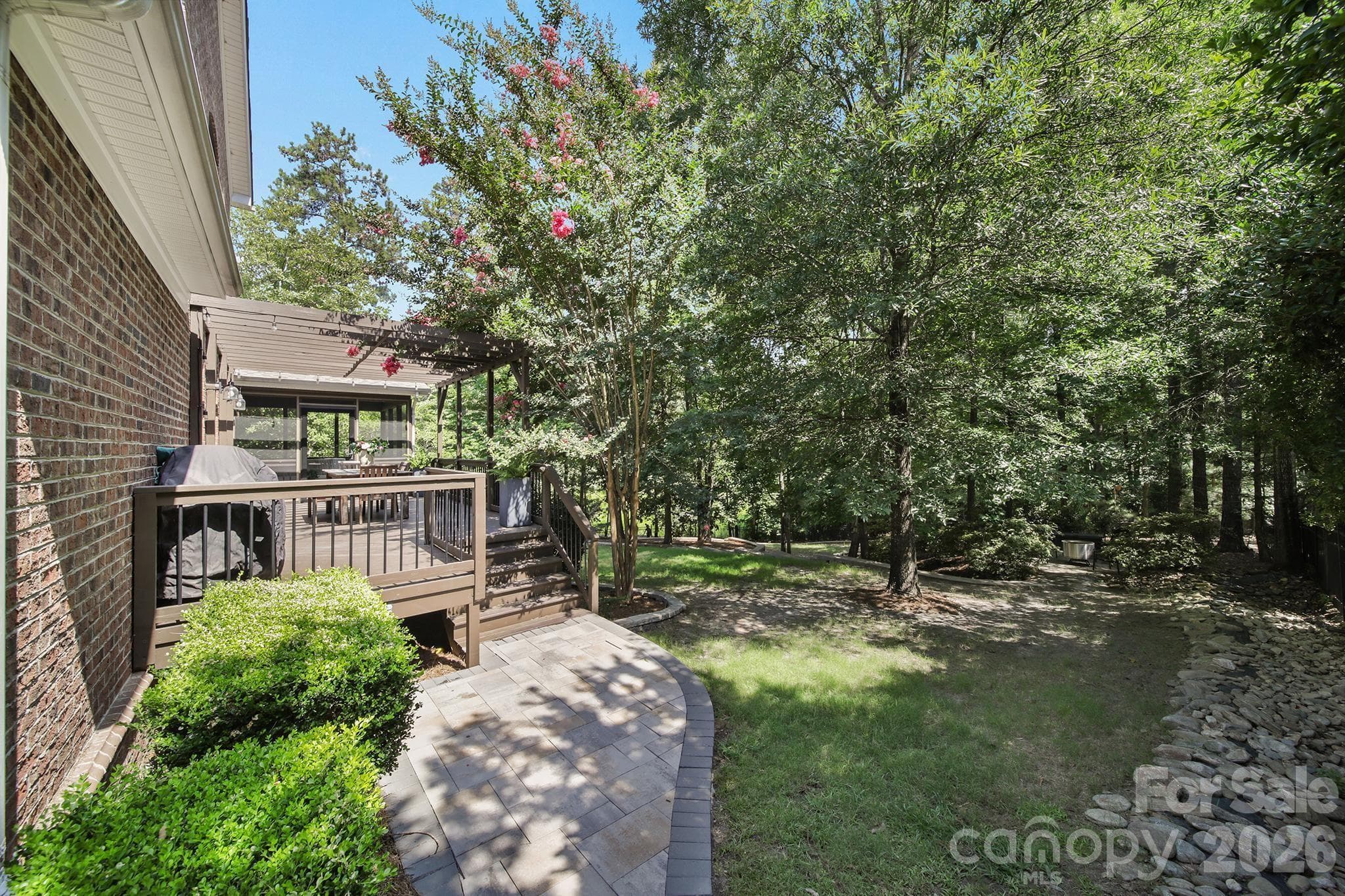 Single Family Residence at 16619 Flintrock Falls Lane, Charlotte, photo 39 of 48