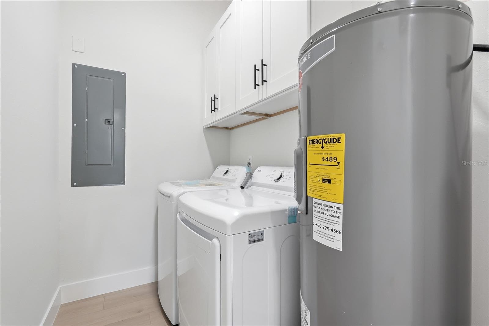 Laundry Room - 7106 N 10TH ST, TAMPA