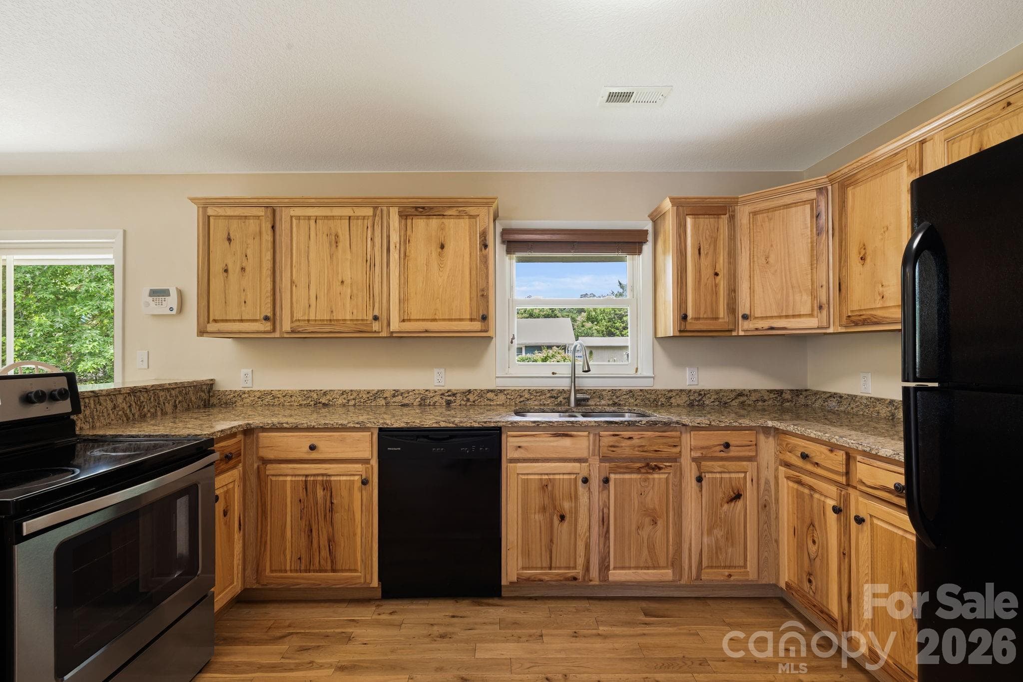 Single Family Residence at 490 ecusta Road, Brevard, photo 11 of 25