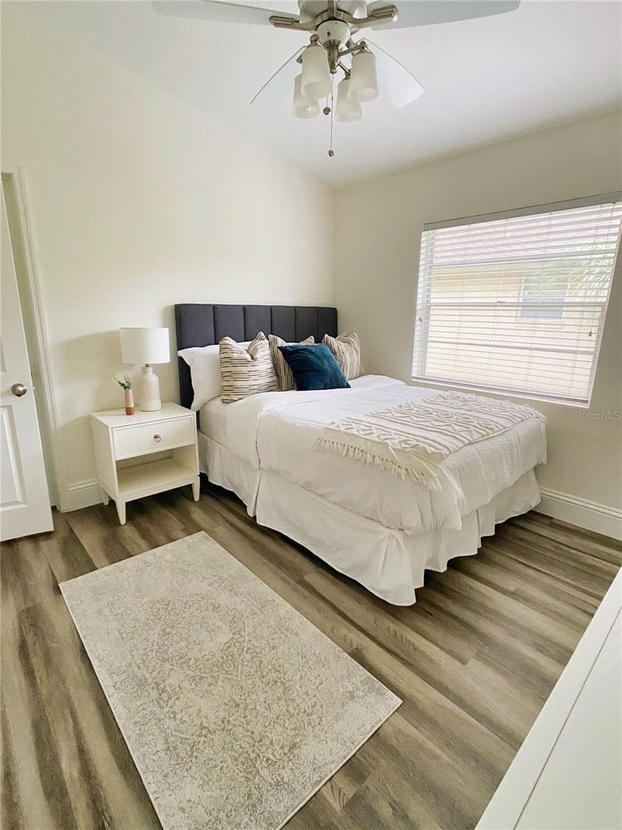 Single Family Residence at 2400 LAUDERDALE CT, ORLANDO, photo 21 of 39