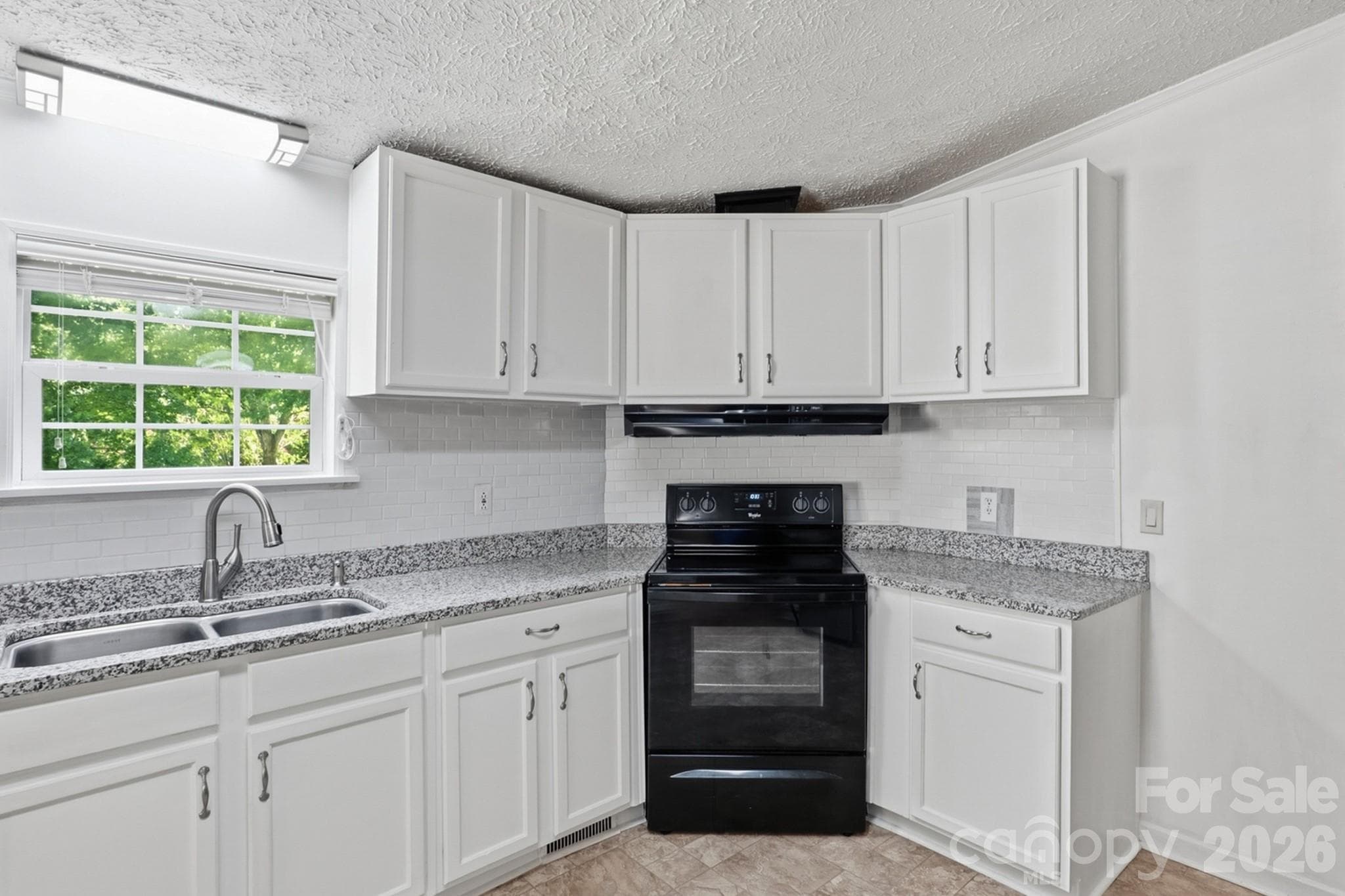 Single Family Residence at 2322 Cyrus Drive, Clover, photo 6 of 30