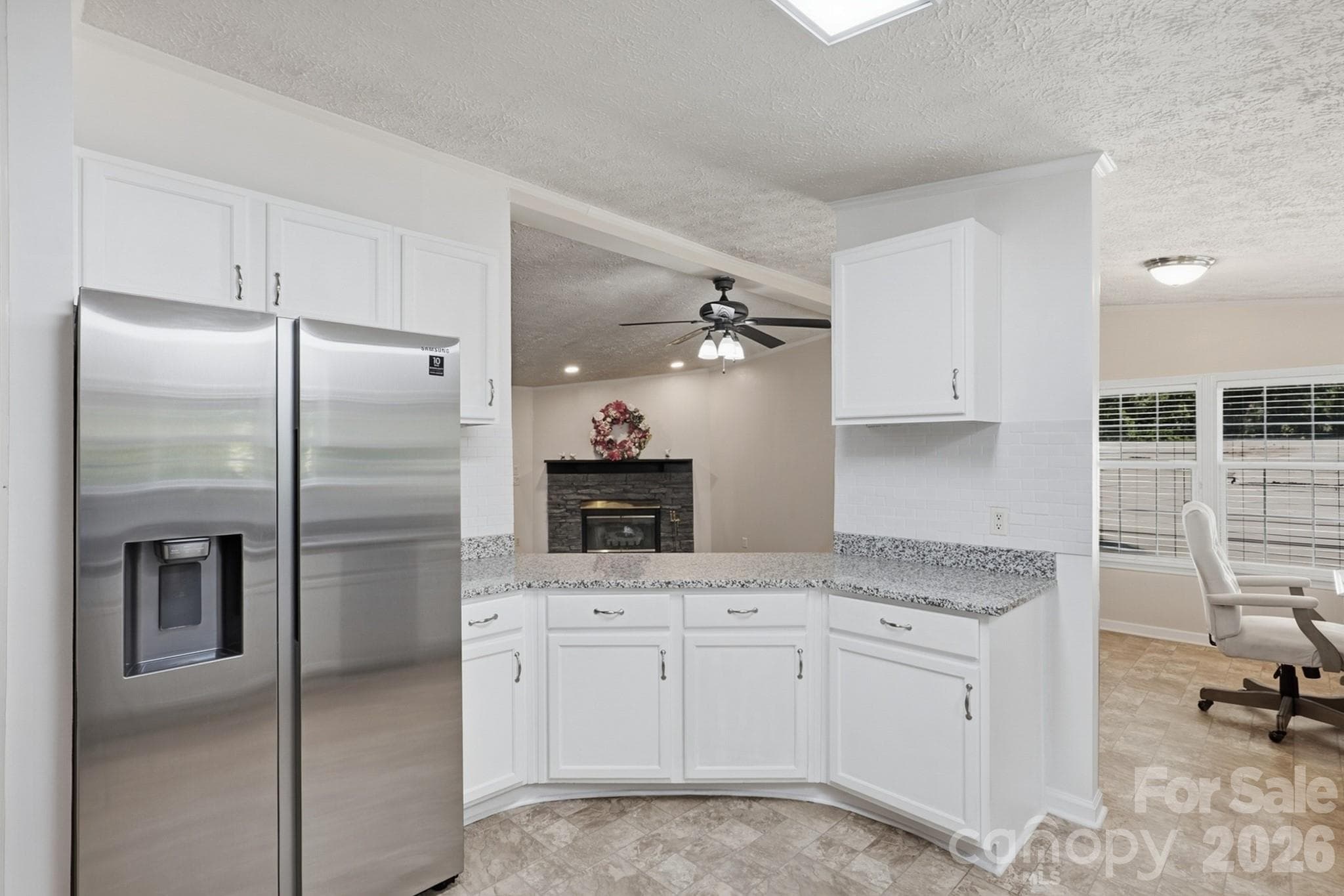 Single Family Residence at 2322 Cyrus Drive, Clover, photo 8 of 30