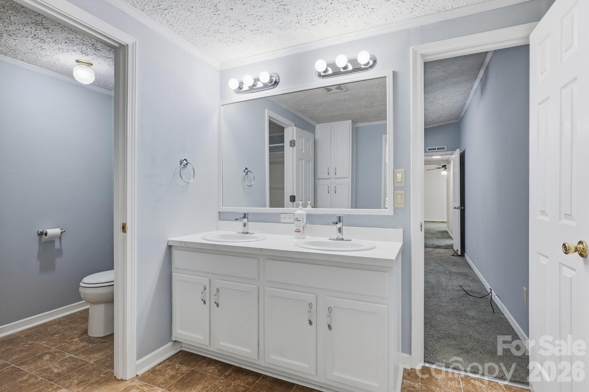 Single Family Residence at 2322 Cyrus Drive, Clover, photo 18 of 30