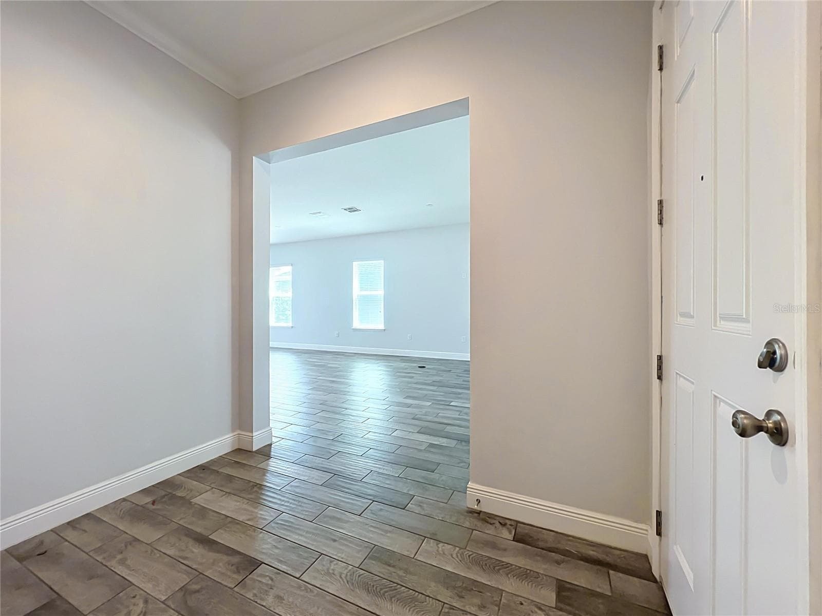 Single Family Residence at 15813 SWEET LEMON WAY, WINTER GARDEN, photo 7 of 64