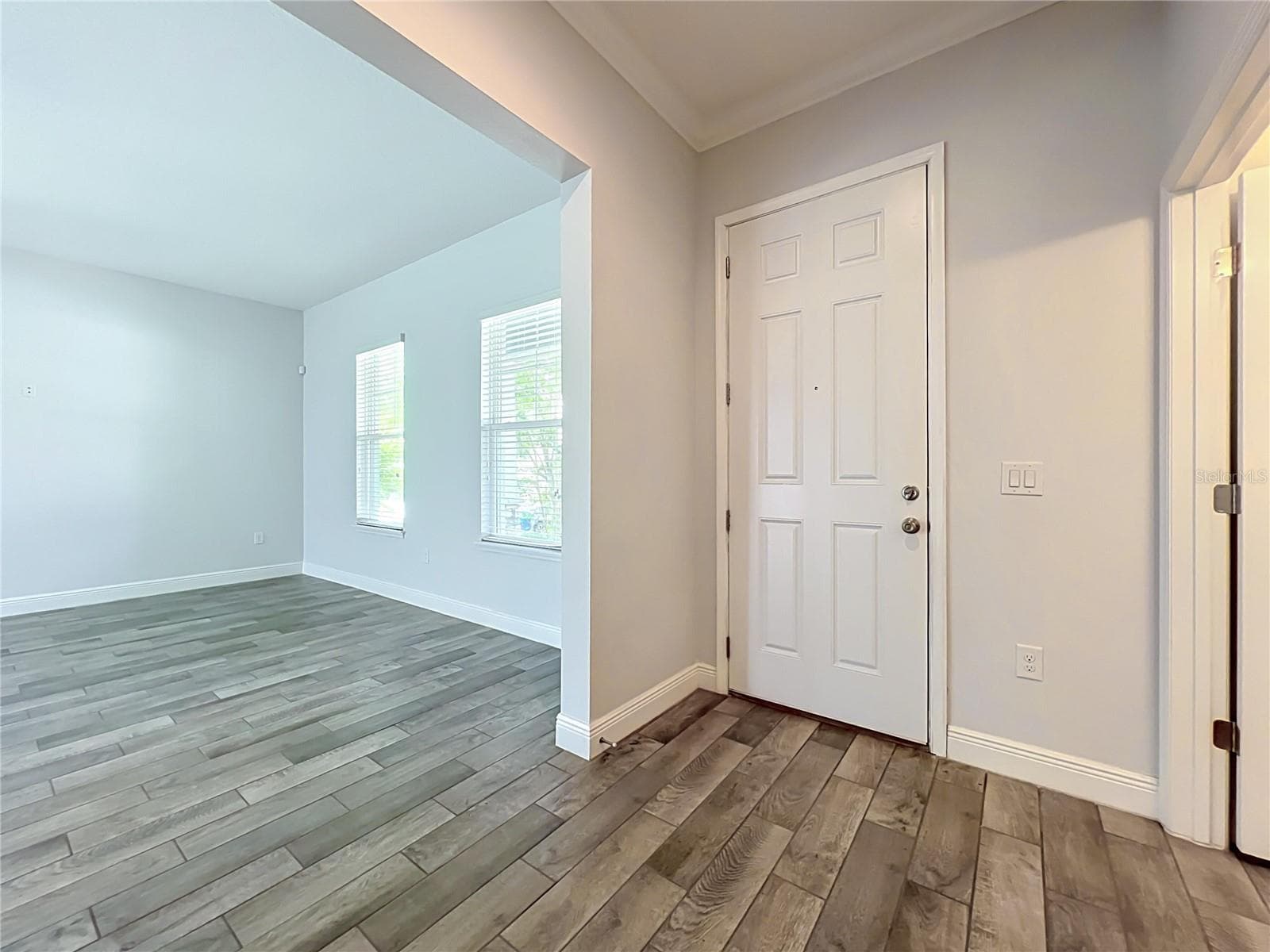 Single Family Residence at 15813 SWEET LEMON WAY, WINTER GARDEN, photo 8 of 64