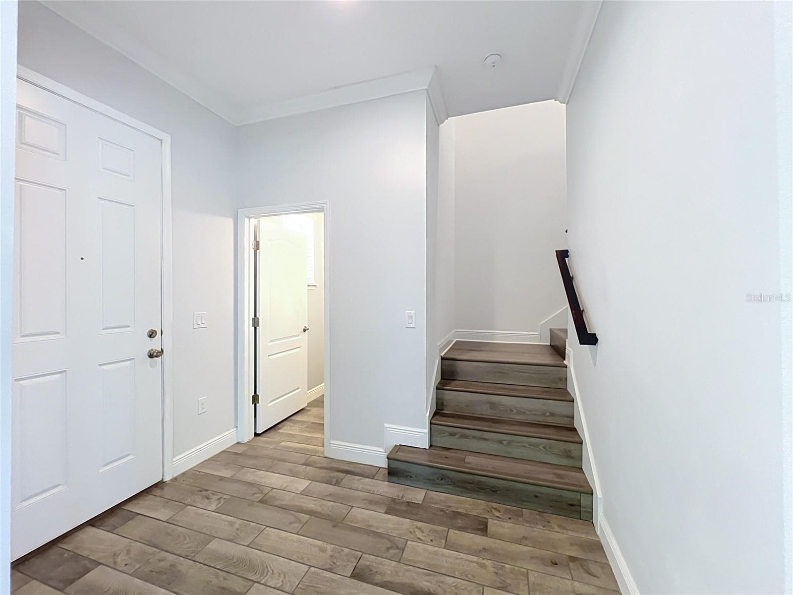 Single Family Residence at 15813 SWEET LEMON WAY, WINTER GARDEN, photo 9 of 64