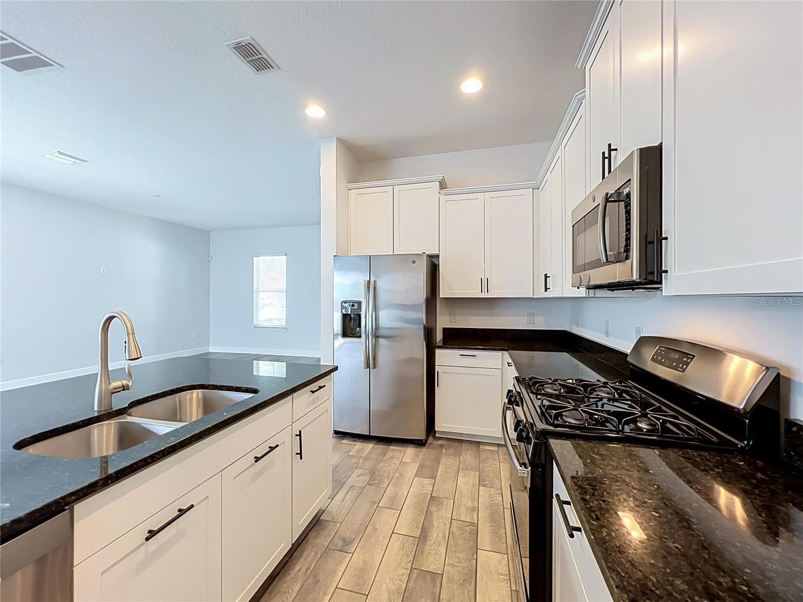 Single Family Residence at 15813 SWEET LEMON WAY, WINTER GARDEN, photo 18 of 64