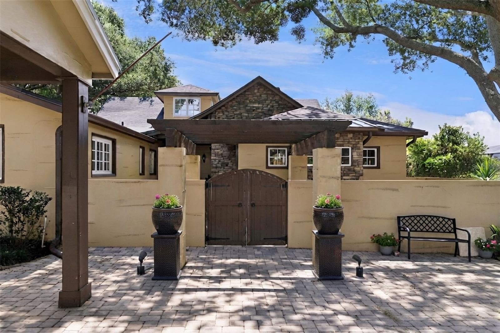 Entry into Main Home - 1629 HEMPEL AVE, WINDERMERE