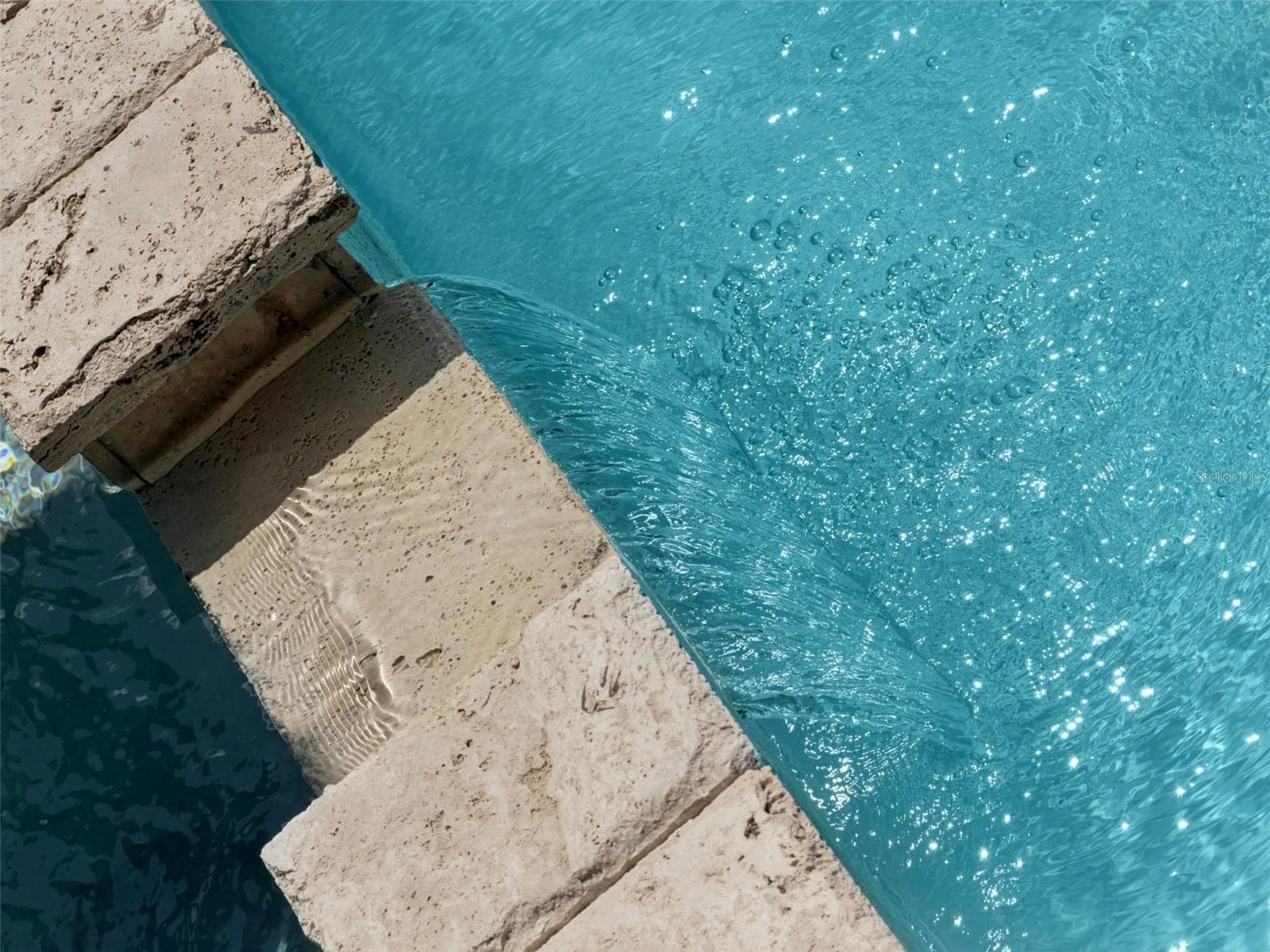 Crystal Blue Pool - 1629 HEMPEL AVE, WINDERMERE