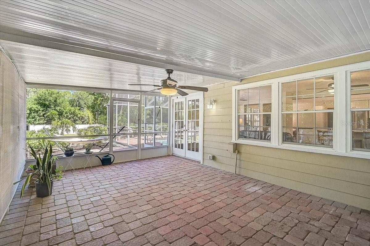 Single Family Residence at 3328 TOBERO LN, SARASOTA, photo 63 of 86