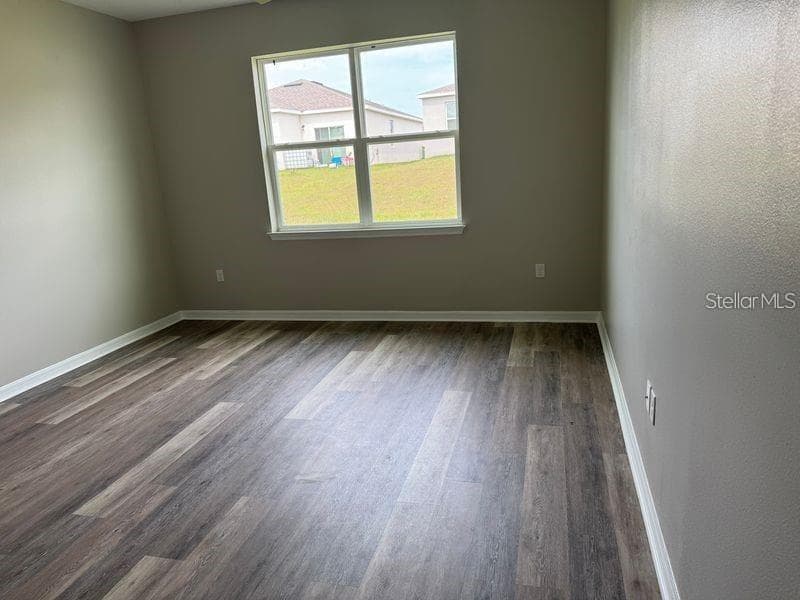 Single Family Residence at 3345 CURLEW AVE, LEESBURG, photo 12 of 36