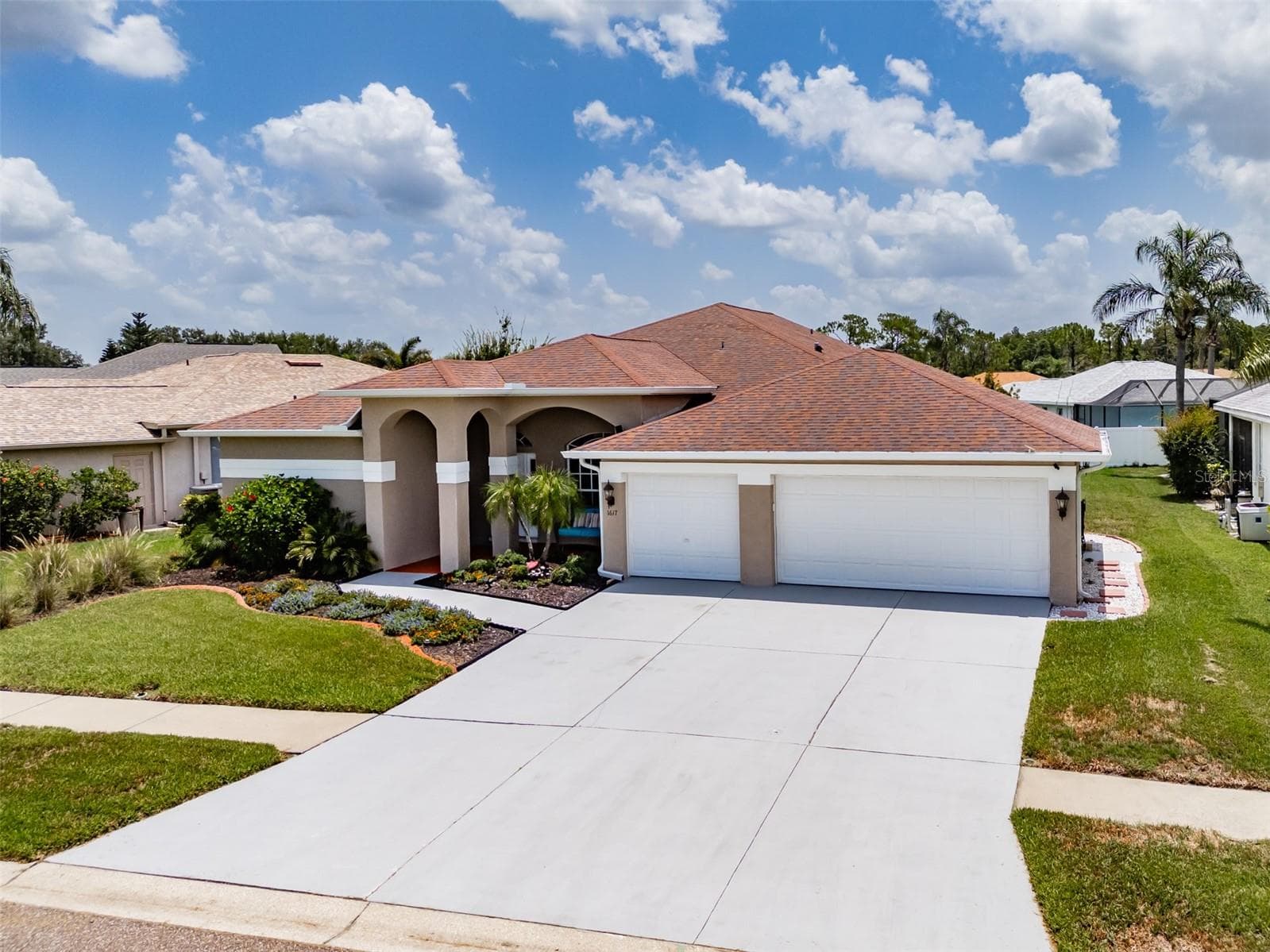 Single Family Residence at 1617 VISTOSO LN, SUN CITY CENTER, photo 11 of 39
