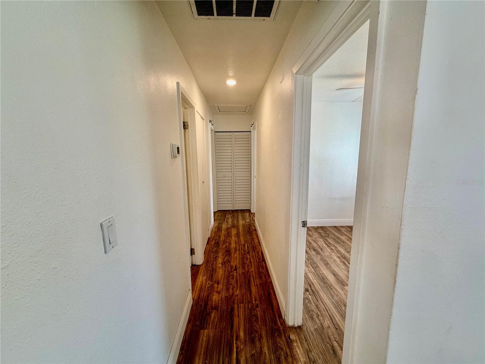 Single Family Residence at 311 W BELLA VISTA ST, LAKELAND, photo 13 of 40