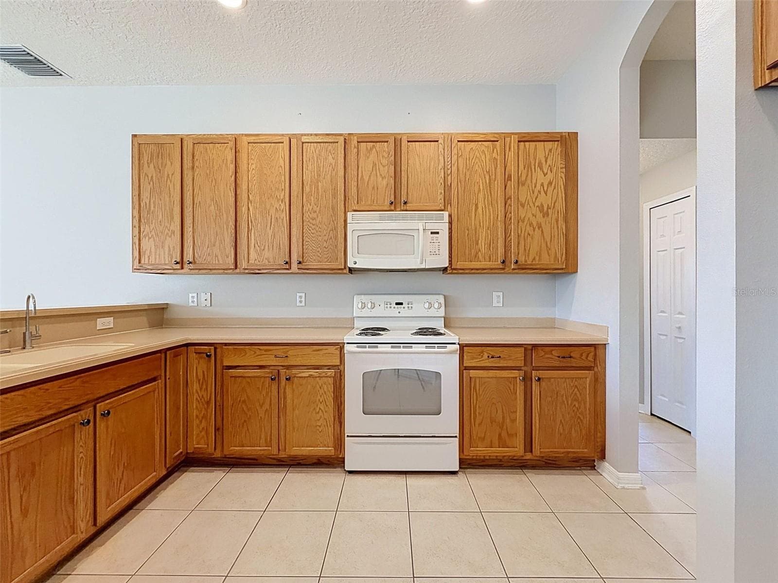 Single Family Residence at 2021 RUTHERFORD DR, DOVER, photo 17 of 54