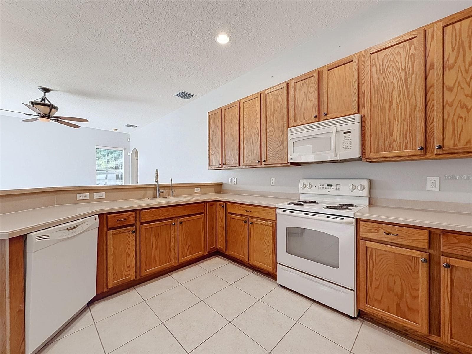 Single Family Residence at 2021 RUTHERFORD DR, DOVER, photo 18 of 54