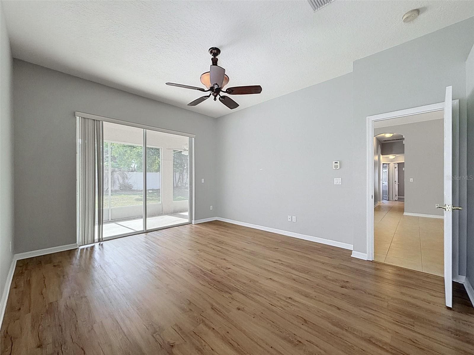 Single Family Residence at 2021 RUTHERFORD DR, DOVER, photo 25 of 54