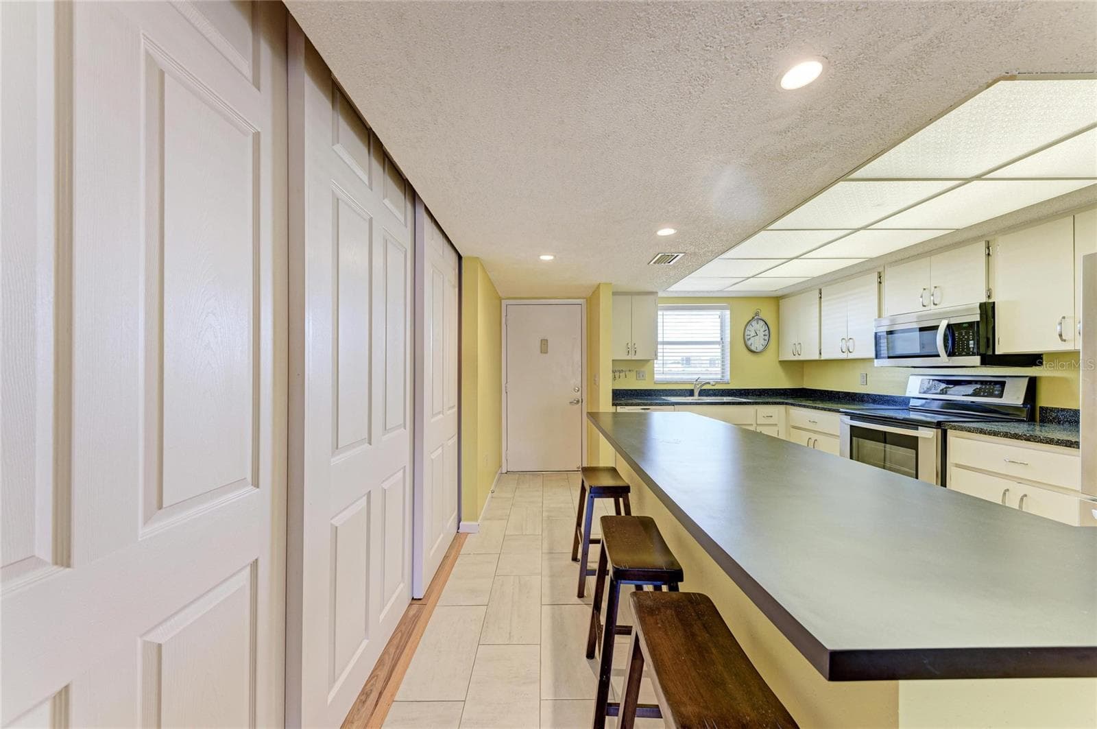 Condominium at 3983 MACEACHEN BLVD #434, SARASOTA, photo 3 of 50