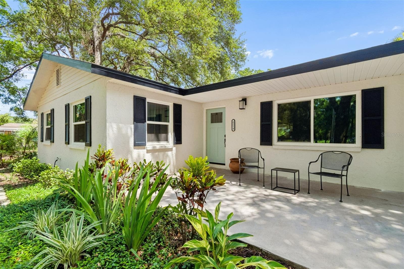 Single Family Residence at 6214 15TH AVE S, TAMPA, photo 3 of 82