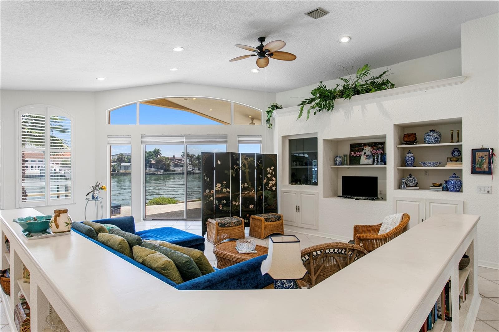 Single Family Residence at 115 ALETA DR, BELLEAIR BEACH, photo 13 of 55