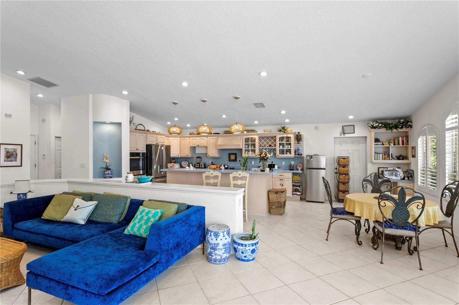 Single Family Residence at 115 ALETA DR, BELLEAIR BEACH, photo 17 of 55
