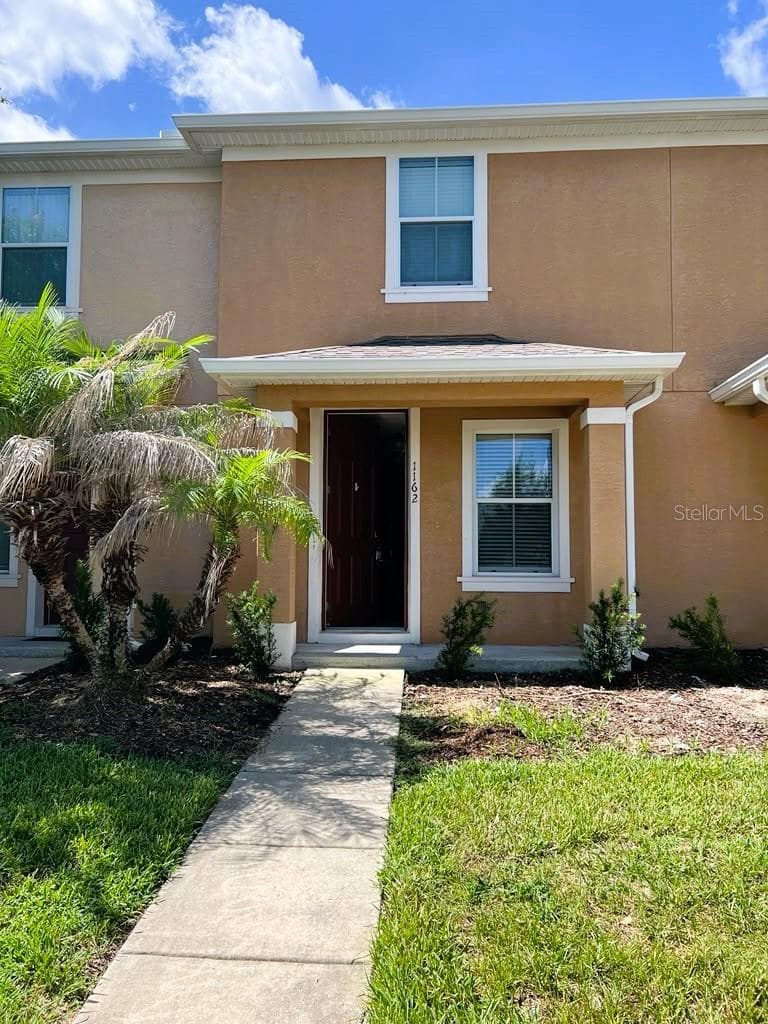 1162 CHELSEA DR