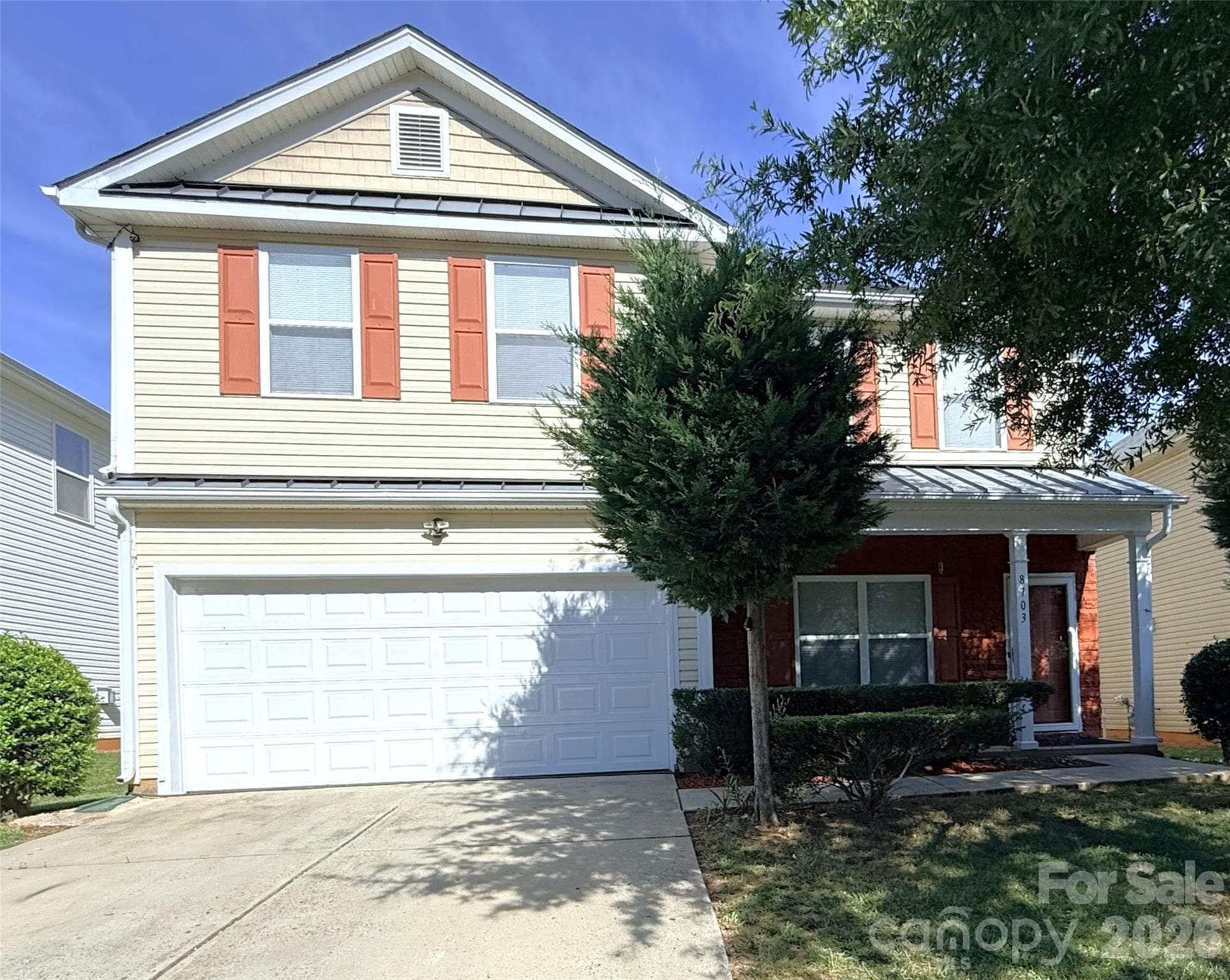 Single Family Residence at 8703 Earthenware Drive, Charlotte, photo 2 of 30