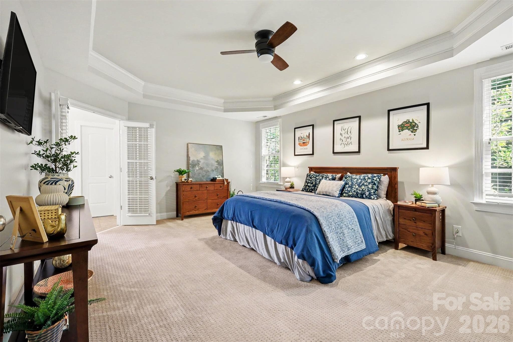 Single Family Residence at 16619 Flintrock Falls Lane, Charlotte, photo 17 of 48