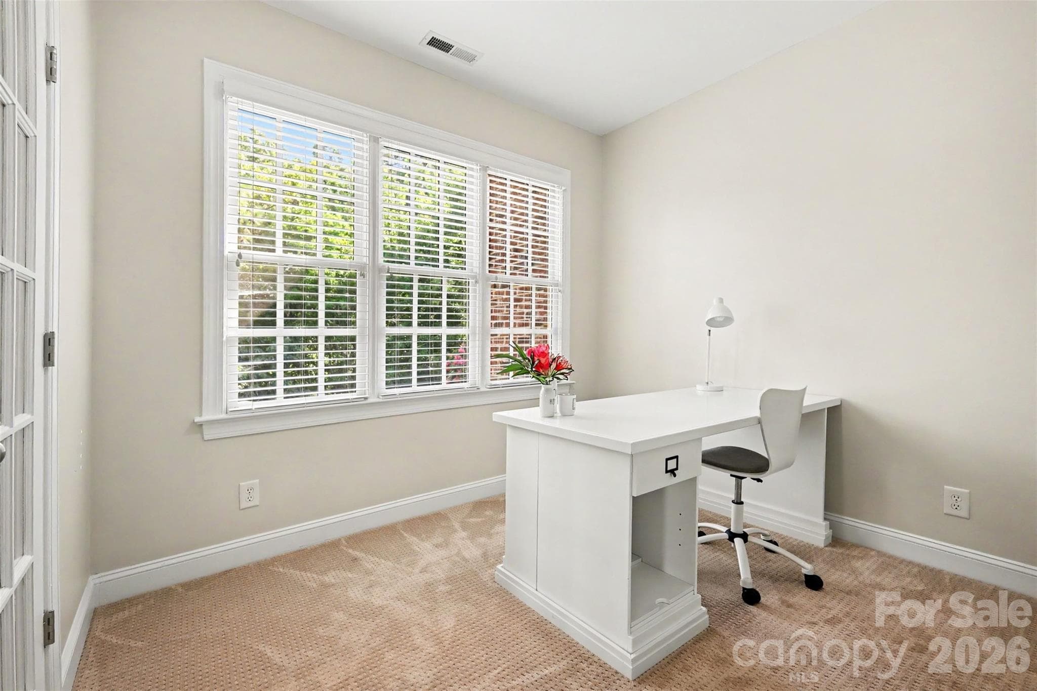 Single Family Residence at 16619 Flintrock Falls Lane, Charlotte, photo 20 of 48