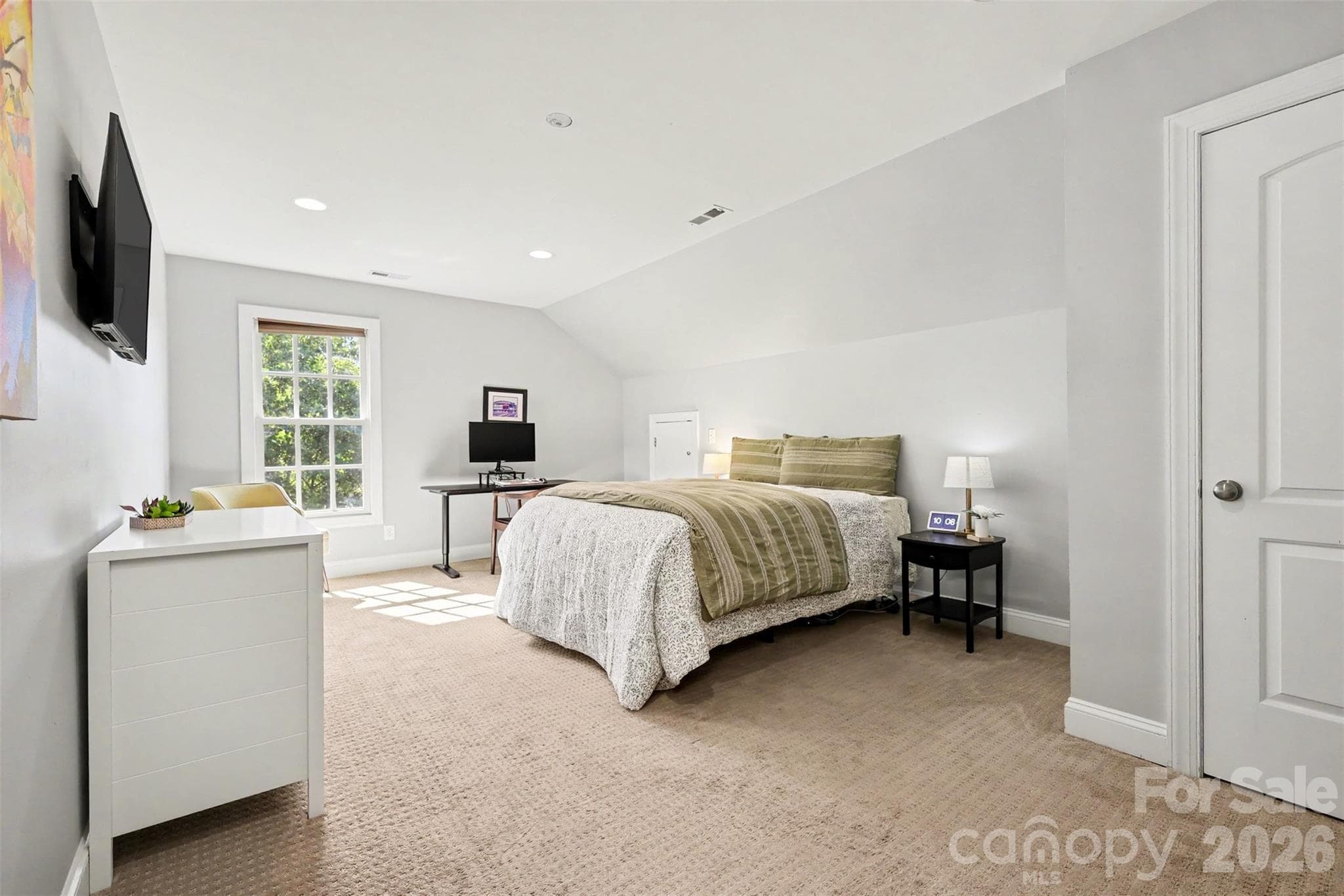 Single Family Residence at 16619 Flintrock Falls Lane, Charlotte, photo 31 of 48