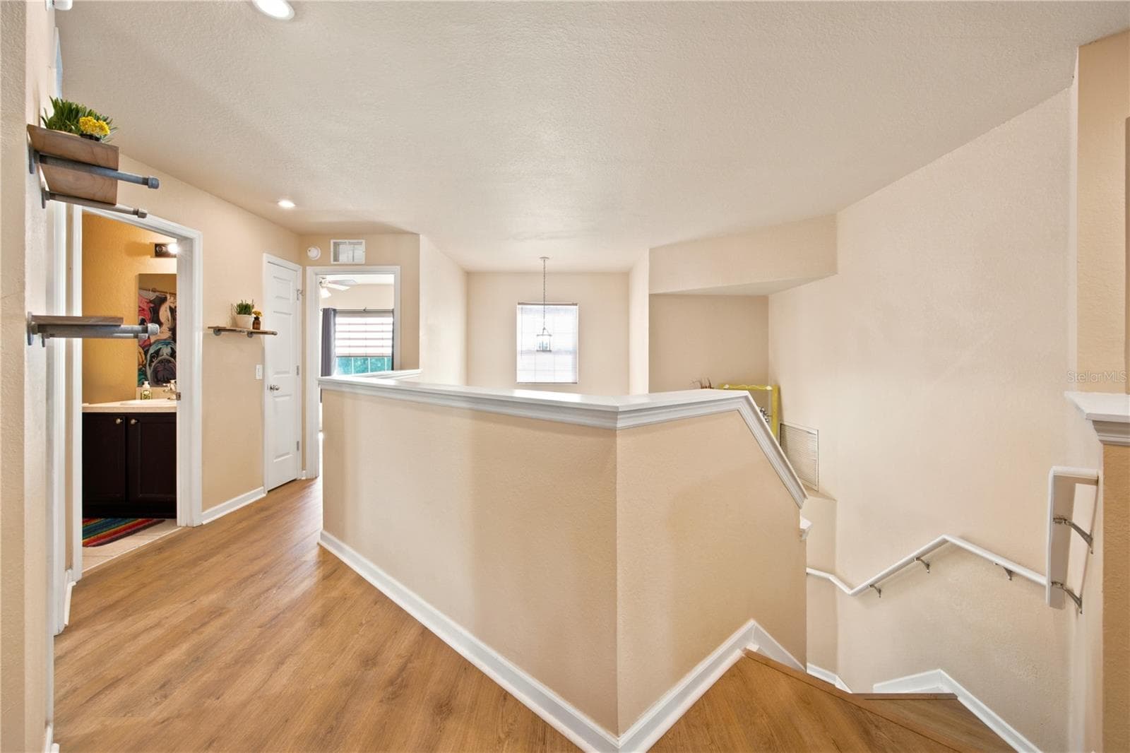 Upstairs Entry - 3970 SW 51ST TER, OCALA