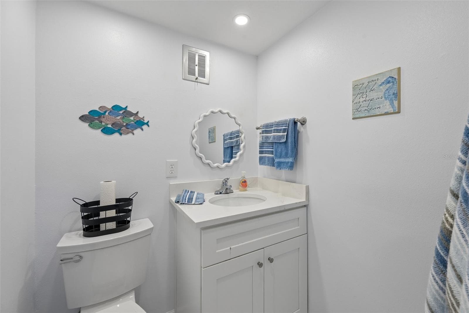 bathroom 2 - 117 7TH ST N #1, BRADENTON BEACH
