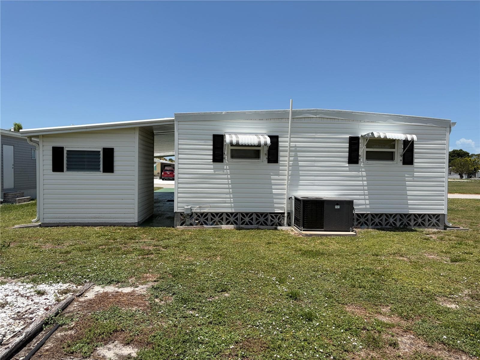 Mobile Home at 5304 CHERRY HILL AVE, SARASOTA, photo 6 of 74