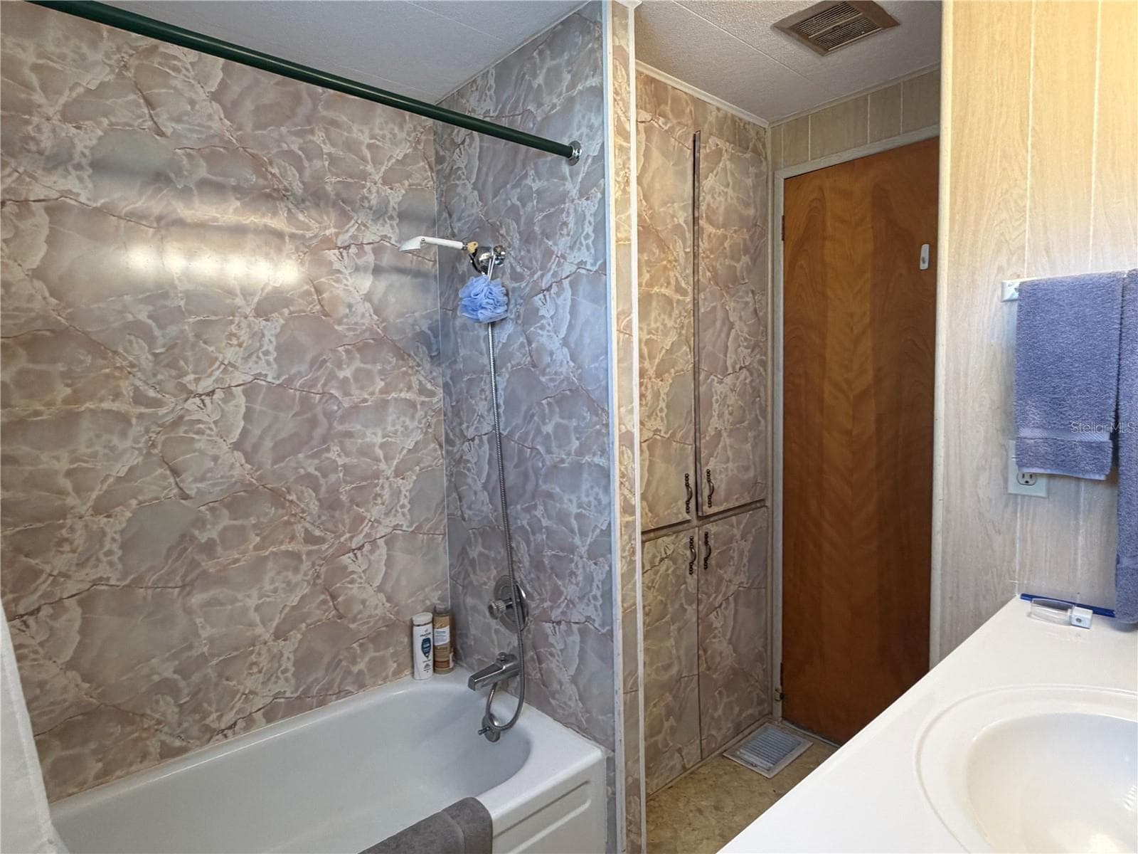 Mobile Home at 5304 CHERRY HILL AVE, SARASOTA, photo 18 of 74