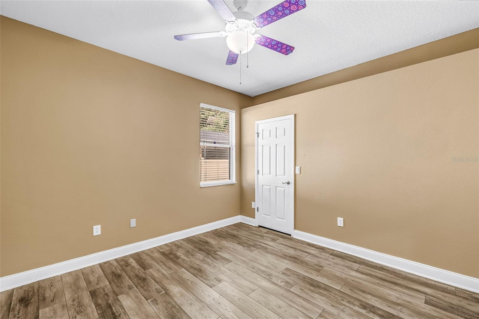 Single Family Residence at 27405 SORA BLVD, WESLEY CHAPEL, photo 32 of 42