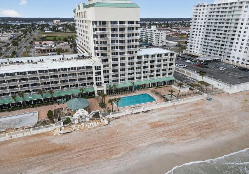 Condo - Hotel at 2700 N ATLANTIC AVE #507, DAYTONA BEACH, photo 29 of 49
